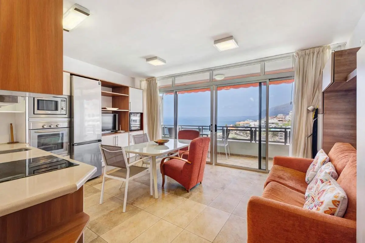 Image 4 of Beautiful Arenas Negras By Paramount Holidays