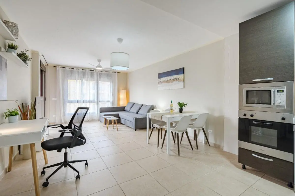 Image 5 of Beautiful renovated apartment with terrace and 2 air condition in Mocan 4 Palm Mar