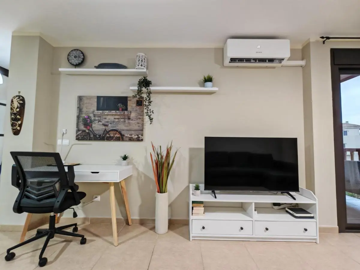 Image 1 of Beautiful renovated apartment with terrace and 2 air condition in Mocan 4 Palm Mar