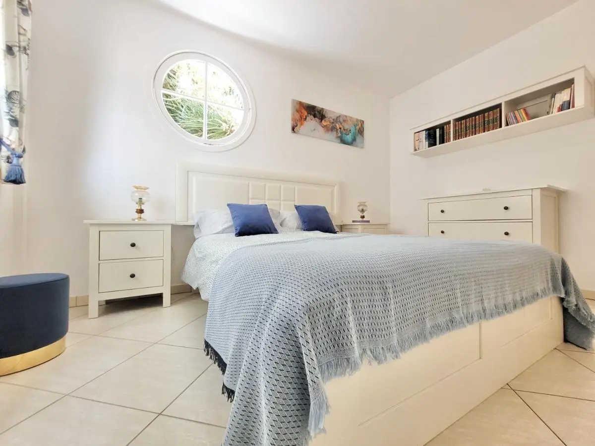 Image 5 of Blue Coast Bellavista