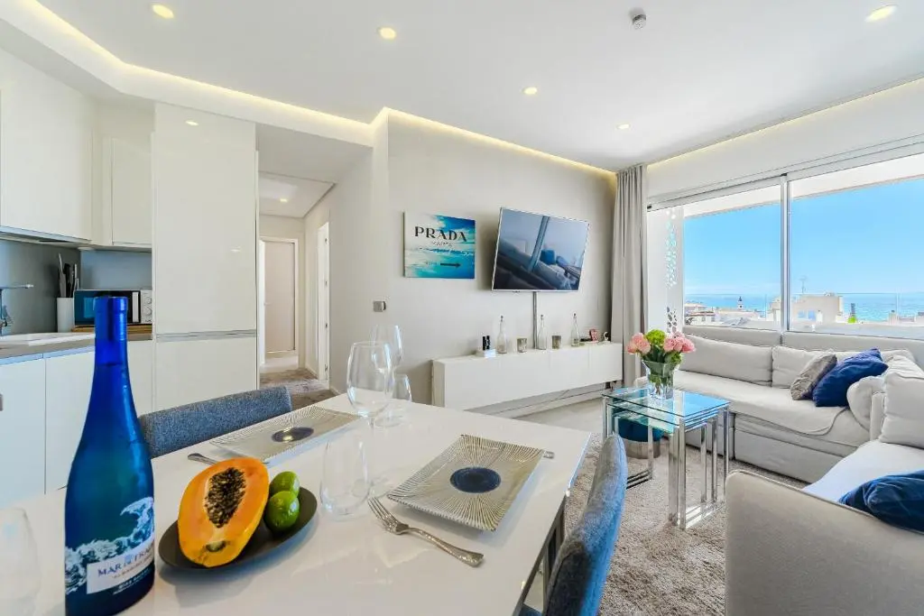 Image of Blue Gold Escape in Ocean Garden