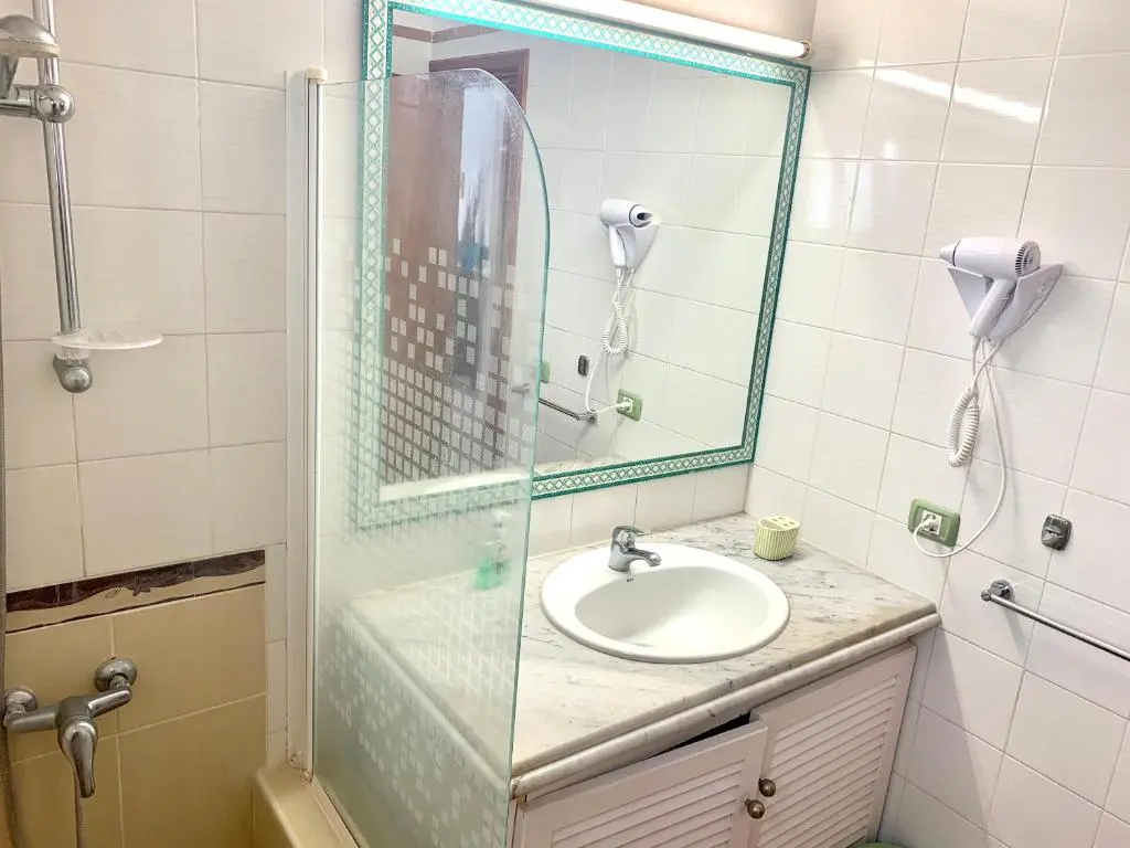 Image of Blue Island House on the hill