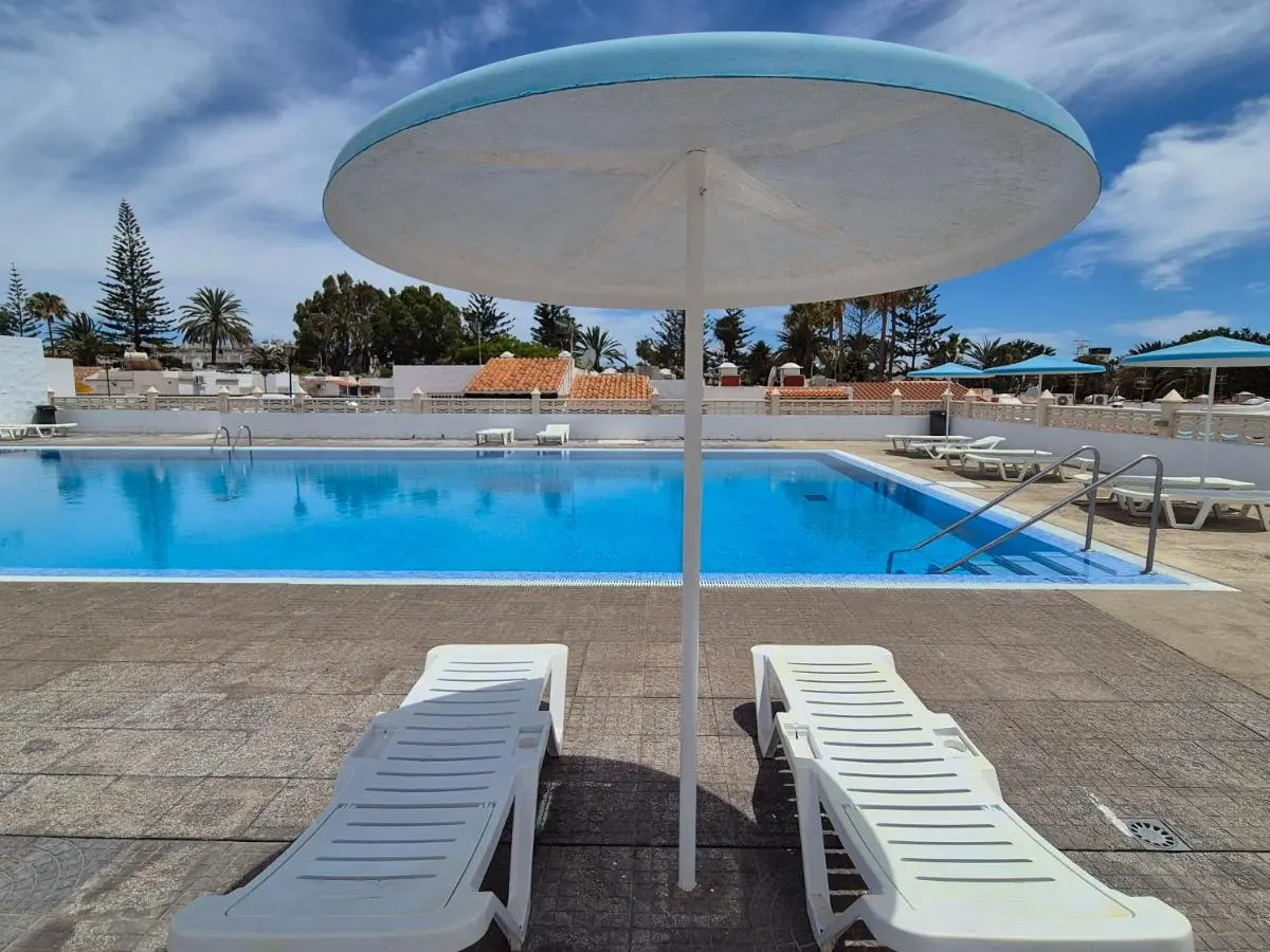 Image 3 of Bungalow Luna privada