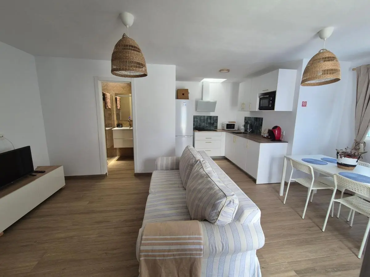 Image 4 of Bungalow Luna privada