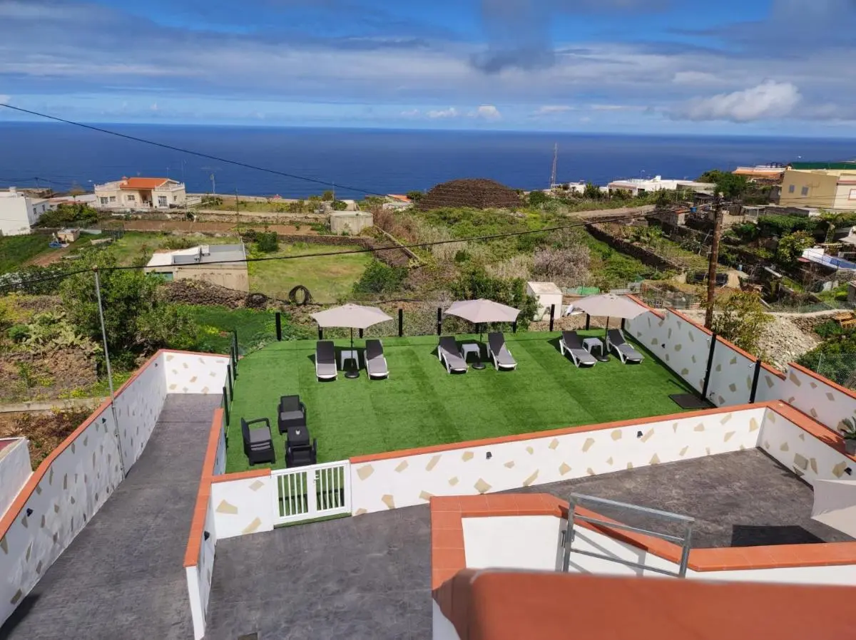 Image 5 of CASA PIRÁMIDE 2. Terraza WiFi y Parking Privado