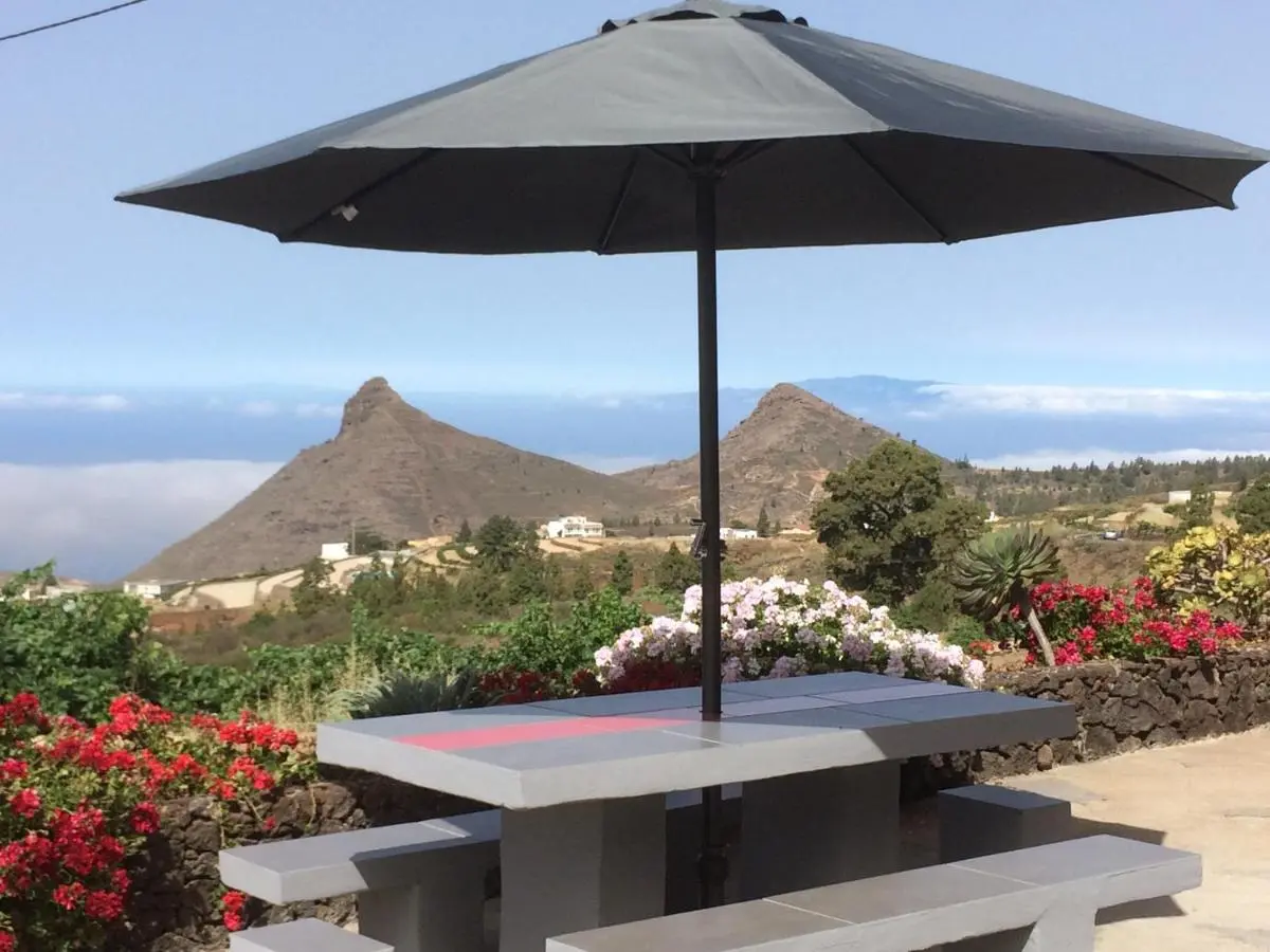 Image 6 of Casa Rural Finca Paraíso. Heated pool