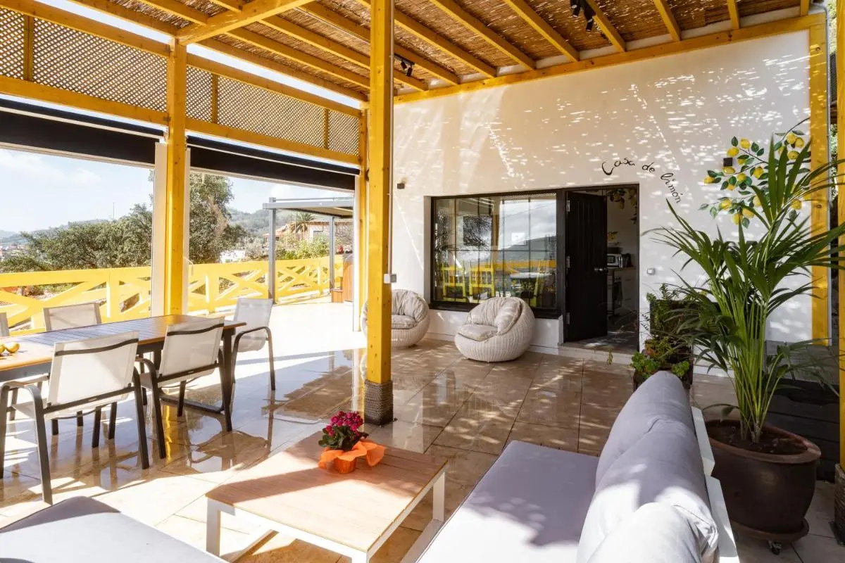 Image 2 of Casa de Limon