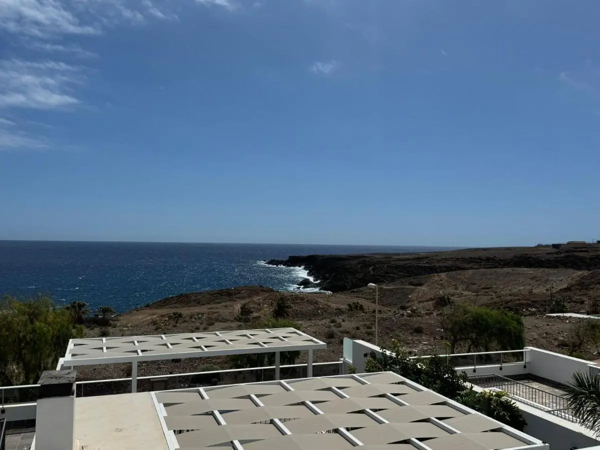 Image 2 of Casa la Familia