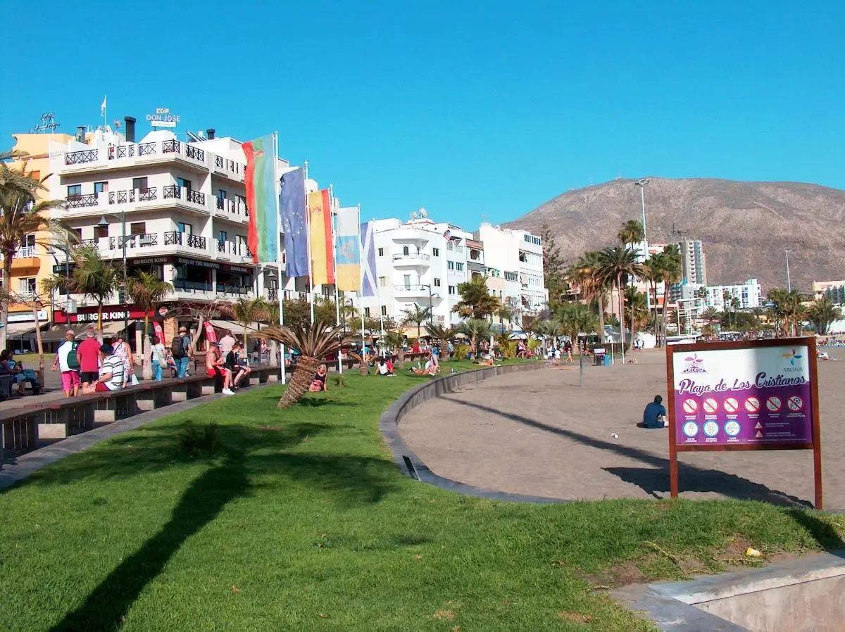 Image 5 of Central & Beach Los Cristianos by HelloApartments