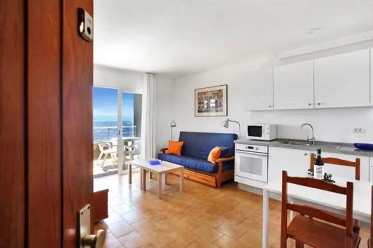 Image 4 of Costa Isora Frontline & Pool By Paramount Holidays