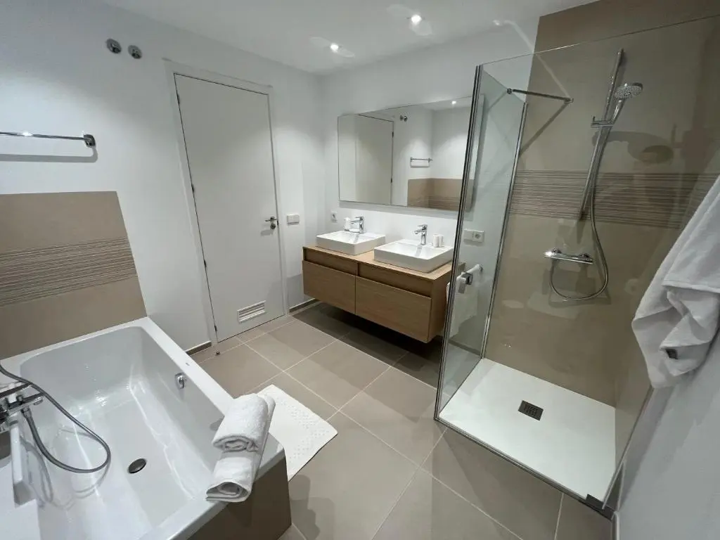 Image of Cozy apartment with pools in Palm Mar