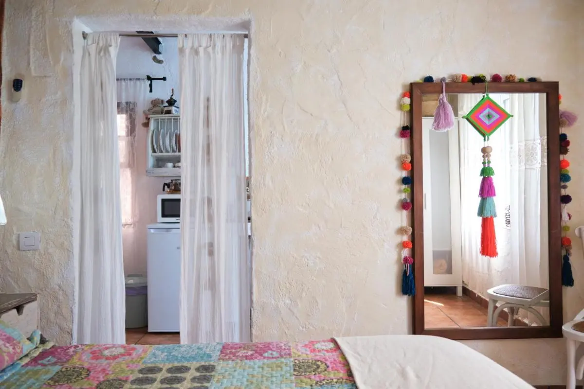 Image 3 of Cuarto Verode Apartamento Santo Domingo