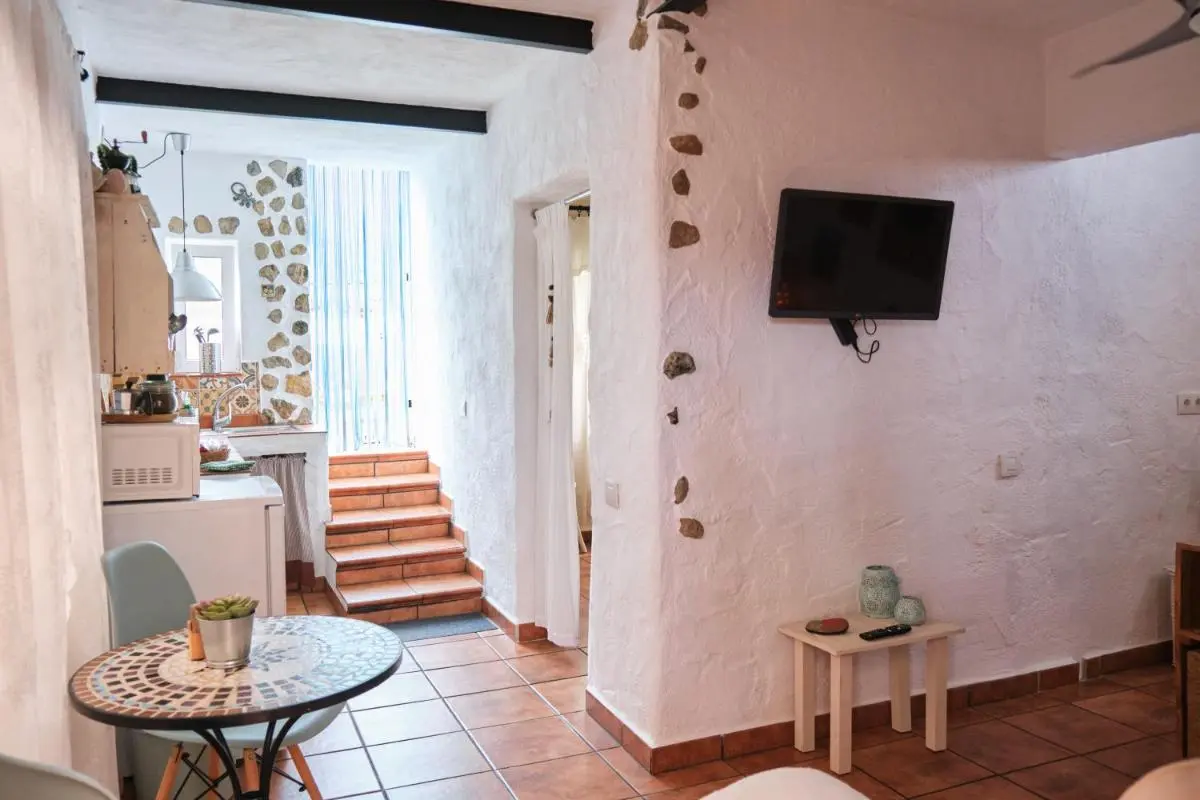 Image 4 of Cuarto Verode Apartamento Santo Domingo