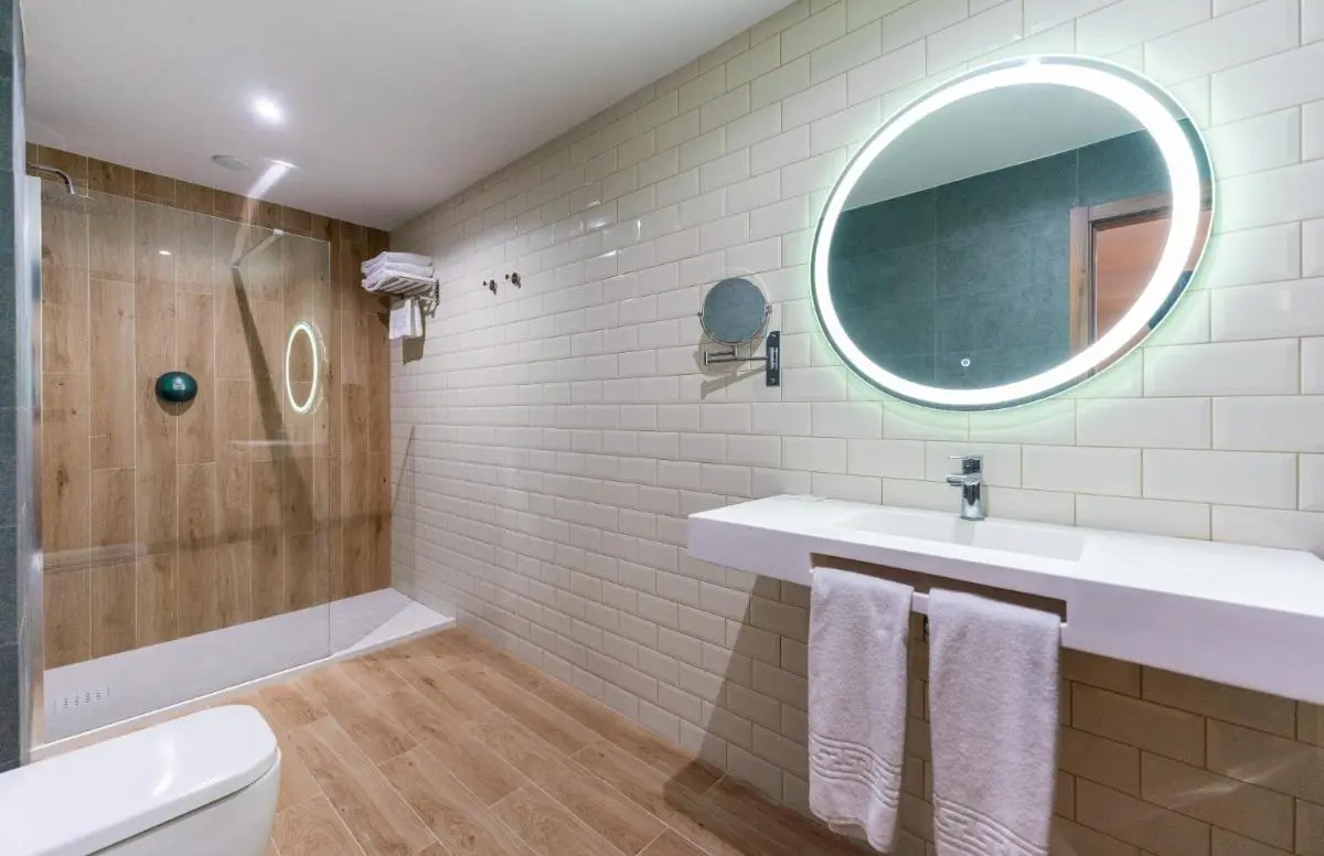 Image 2 of DWO Nopal