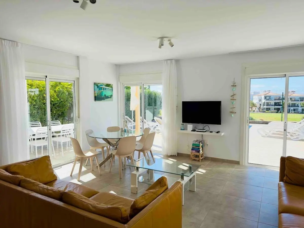 Image 2 of Easytenerife – Villa Red Princess