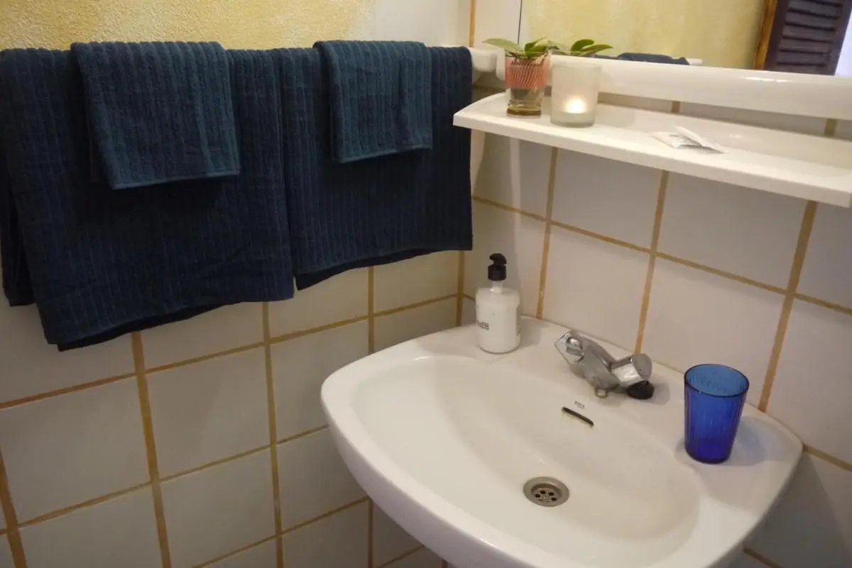 Image 2 of Eco Holidays Cave House Justine