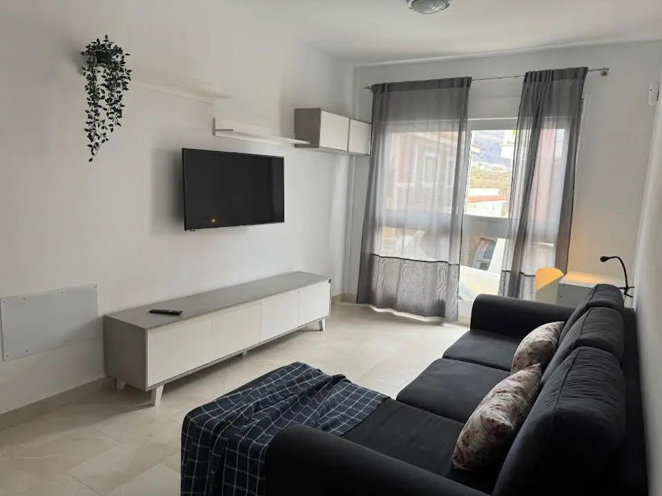 Image 4 of Edificio Raso de la Bruma