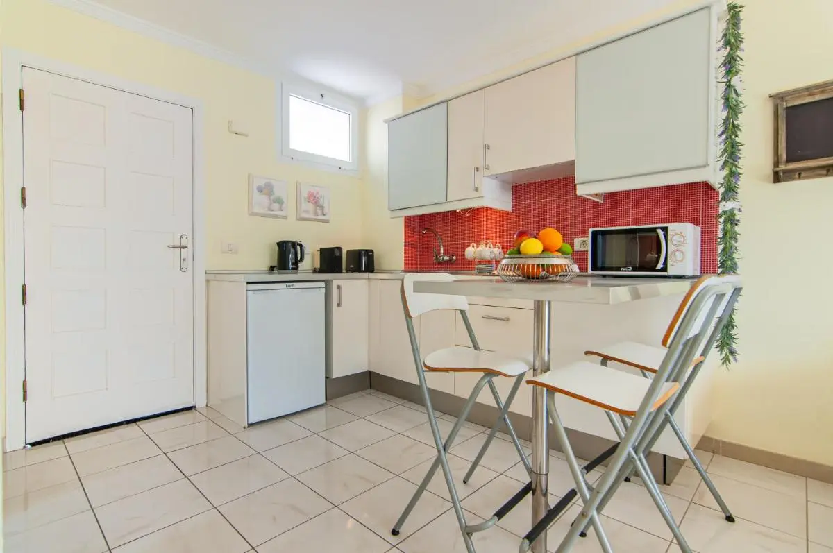 Image 3 of El Dorado Garden View PH04