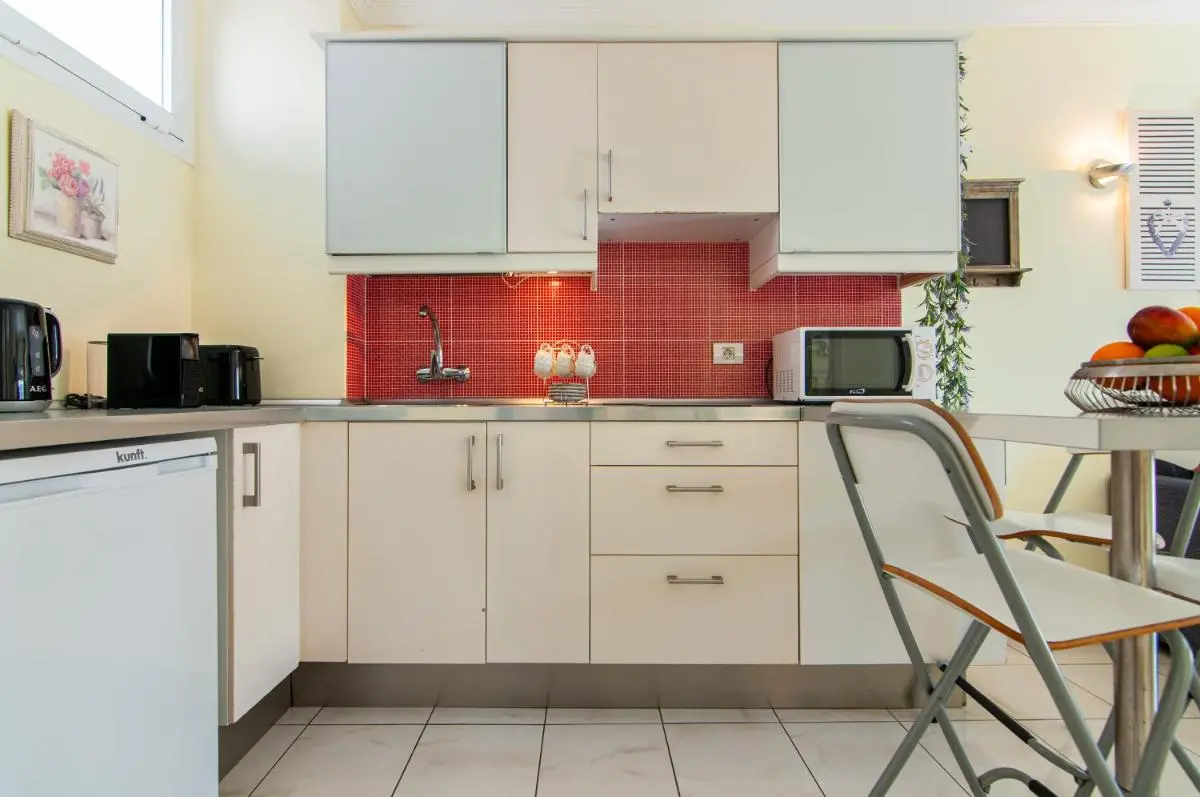 Image 2 of El Dorado Garden View PH04