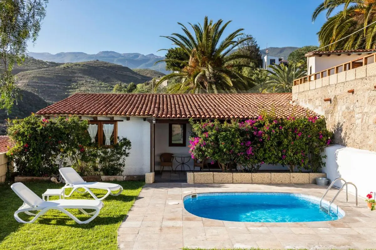 Image 2 of El Sitio de la Casa