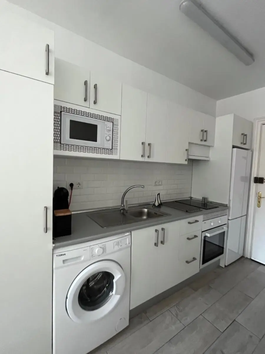 Image 4 of Estudio-SZL