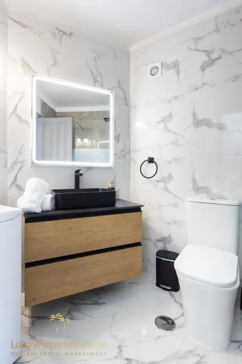 Image 3 of Estudio Caridad