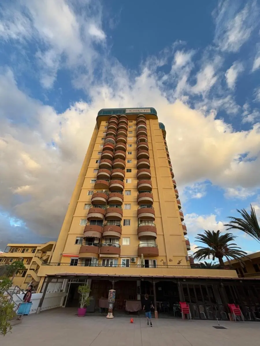 Image 1 of Estudio con mejor posición en Playa Las Vistas