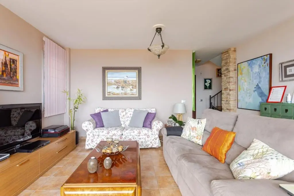 Image 5 of Green House