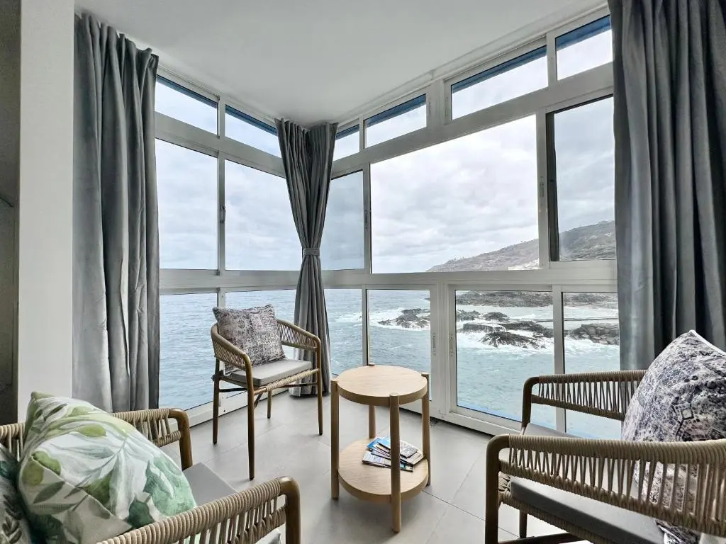 Image of Holiday Feel D