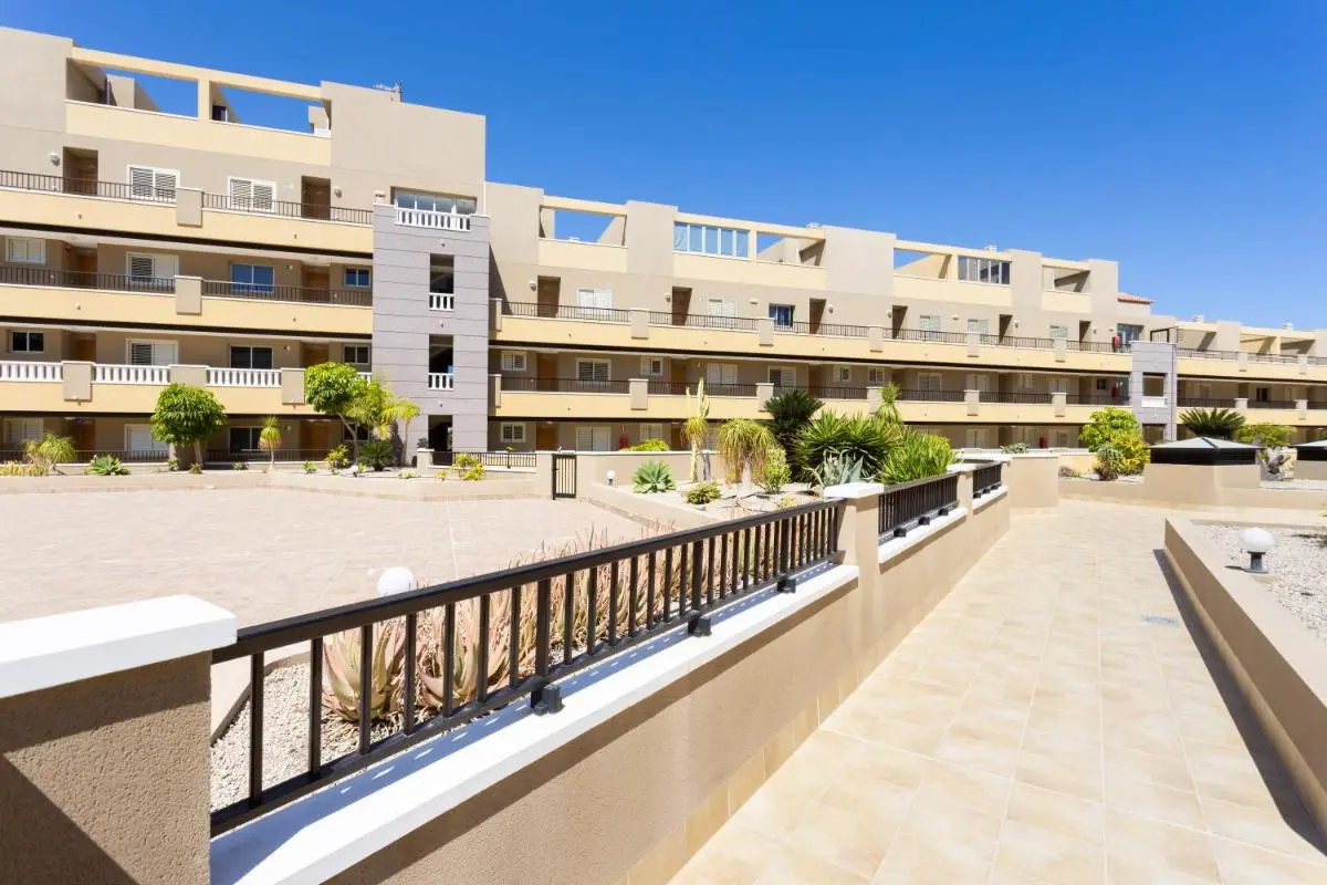 Image 6 of Home2Book Bright Penthouse Médano, Terrace & Pool