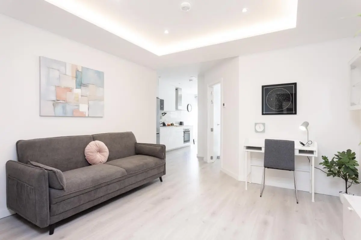 Image 4 of Home2Book Olympo Suite