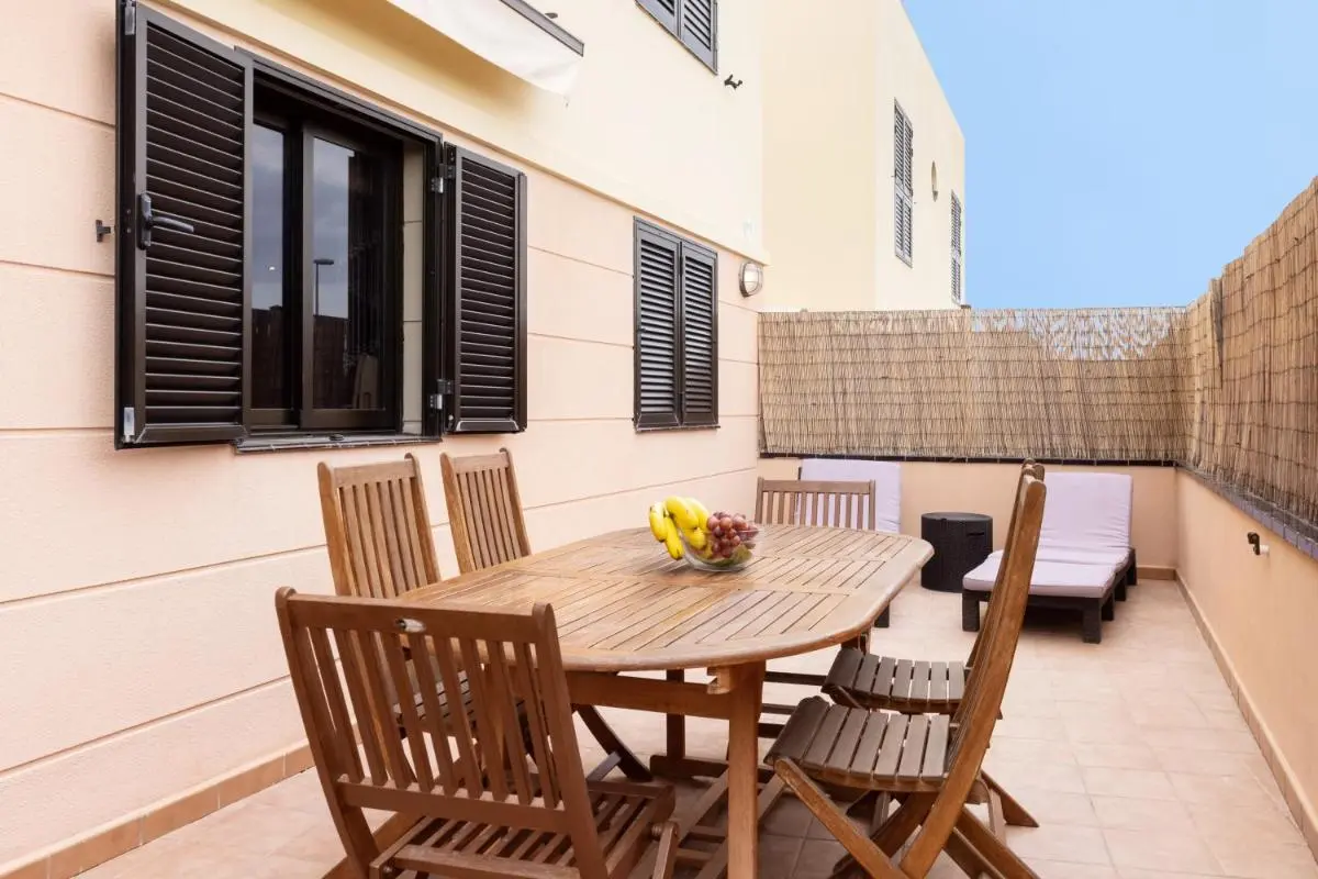 Image 3 of Home2Book Sea Front Duplex El Médano