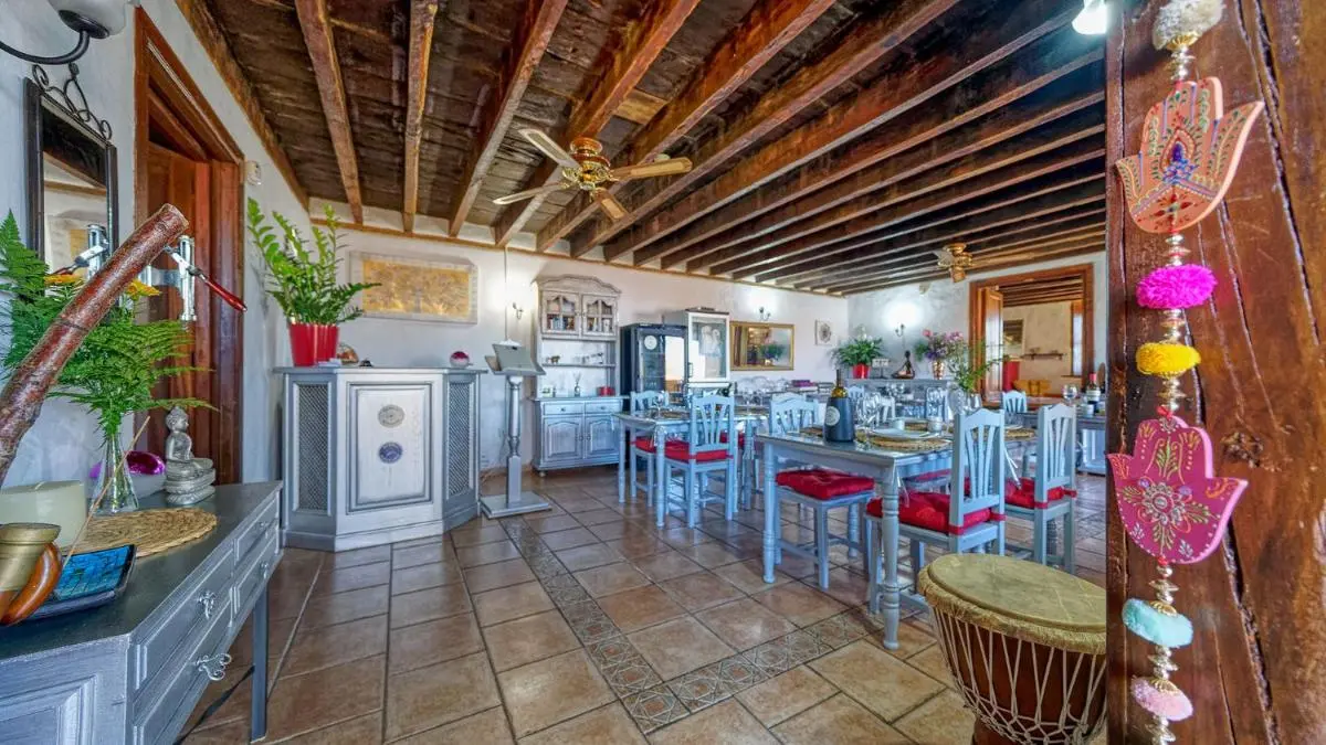 Image 4 of Hotel Rural La Correa del Almendro & Bubble Experience – Adults Only