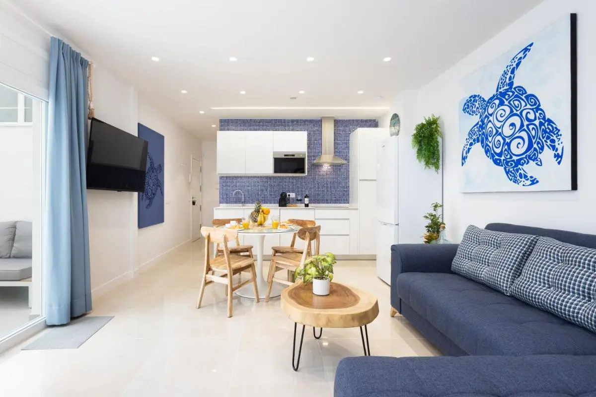 Image 4 of La Tortuga Azul B