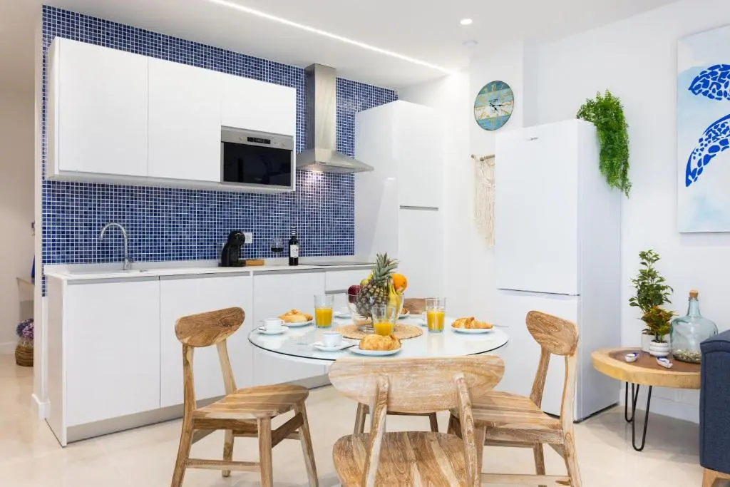 Image of La Tortuga Azul B