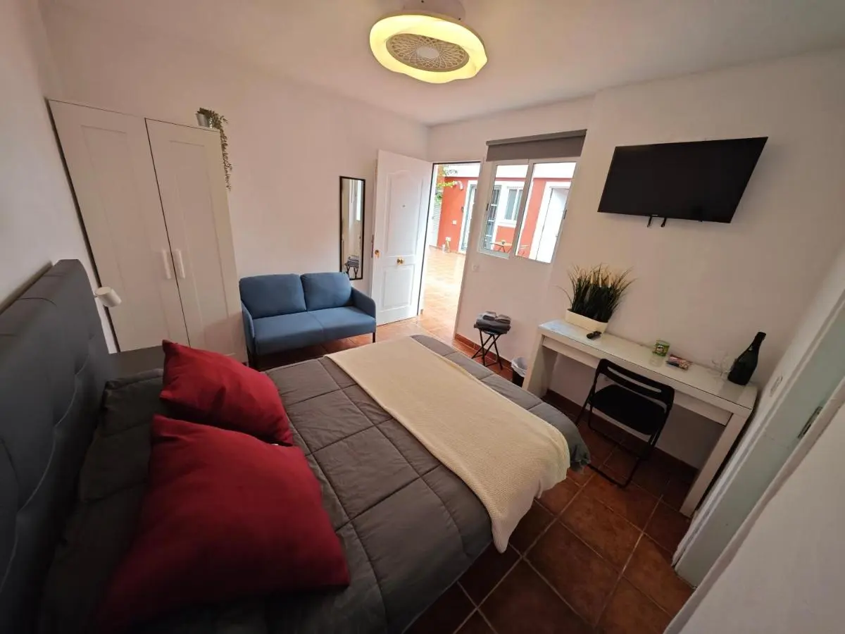 Image 4 of La concha