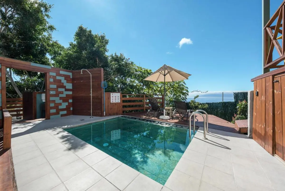 Image 3 of Las Hermanas A