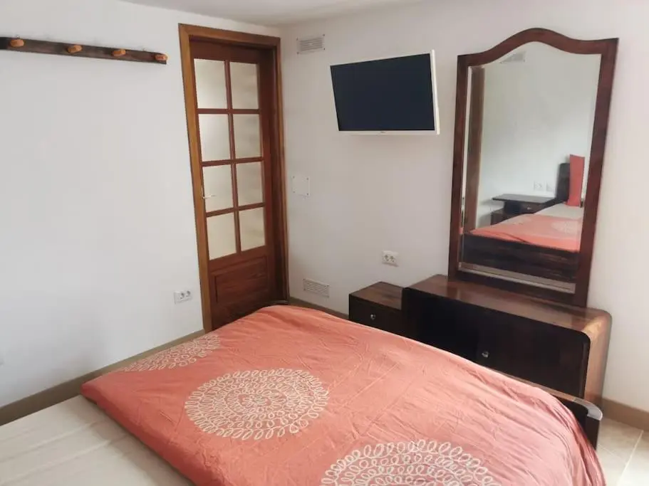 Image 5 of Los Cactus