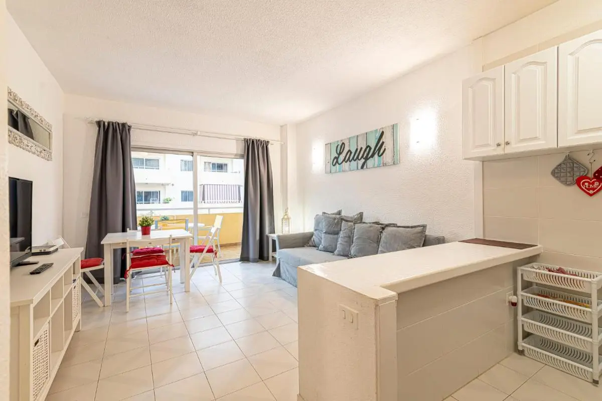 Image 4 of Los Cristianos – Los Angeles apartment with pool – As de Casas