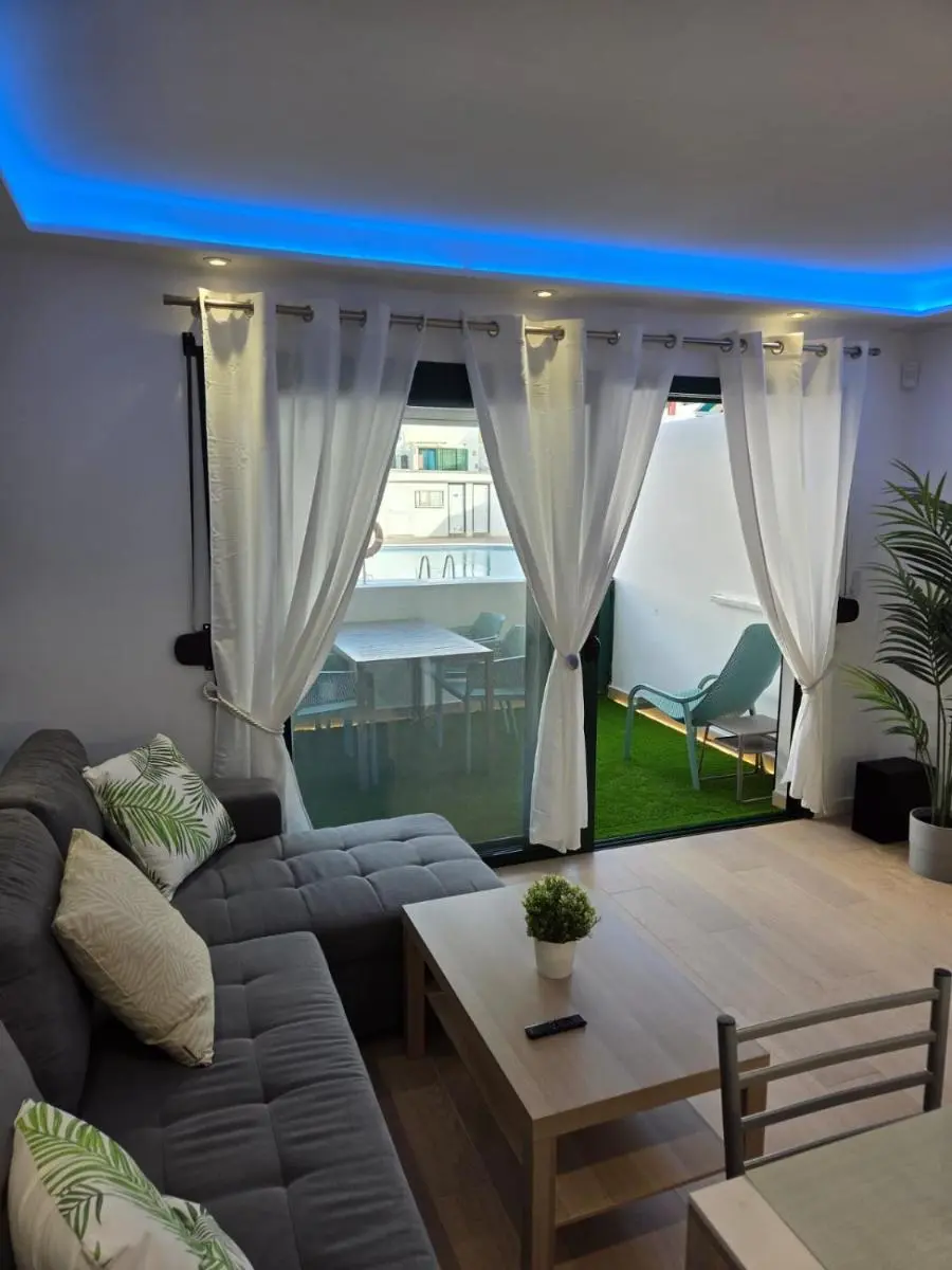 Image 3 of Luxury Alondras E108