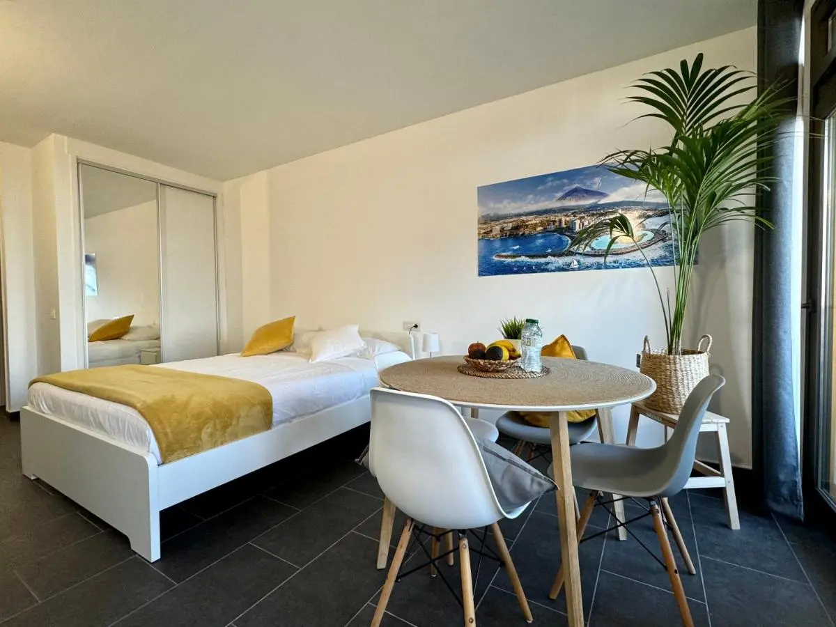 Image 4 of Marina Suites Tenerife