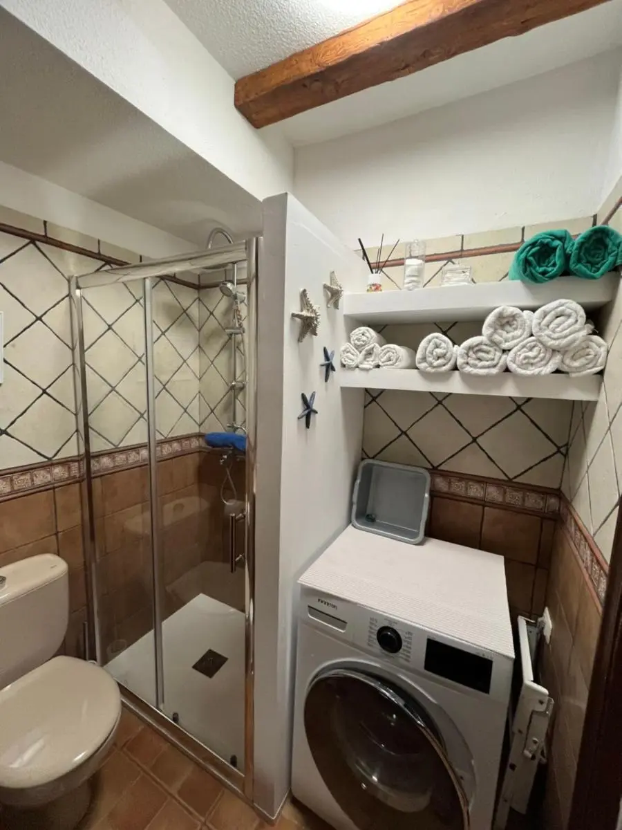 Image 2 of Marine Studio on the Beach