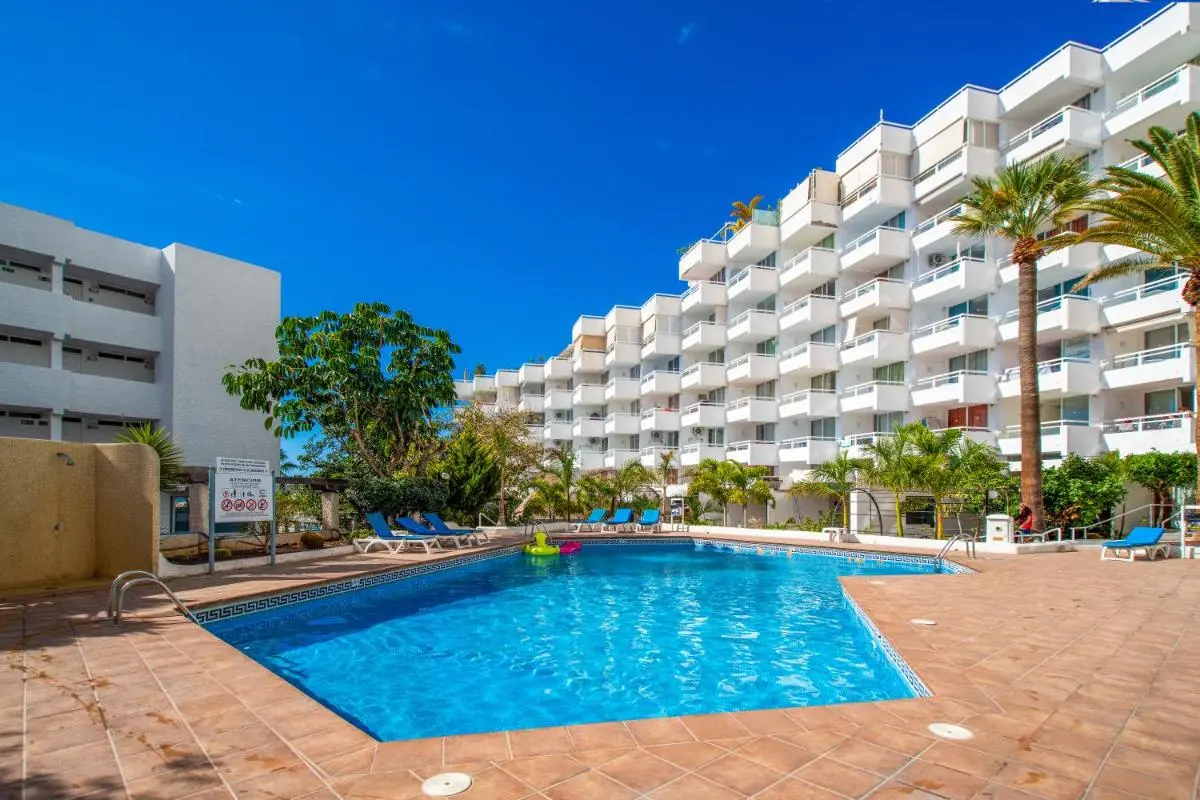 Image 3 of Modern Ponderosa, Las Americas