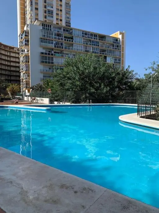 Image 3 of Modernes Appartment mit Bergblick und großen Pool