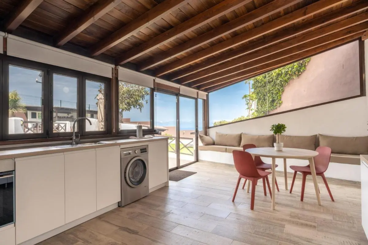 Image 3 of Moderno apartamento recien reformado en Santa Cruz 01