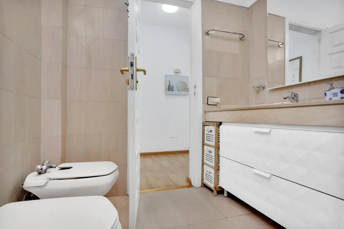 Image 2 of Monolocale vistamare al Island Village Heights