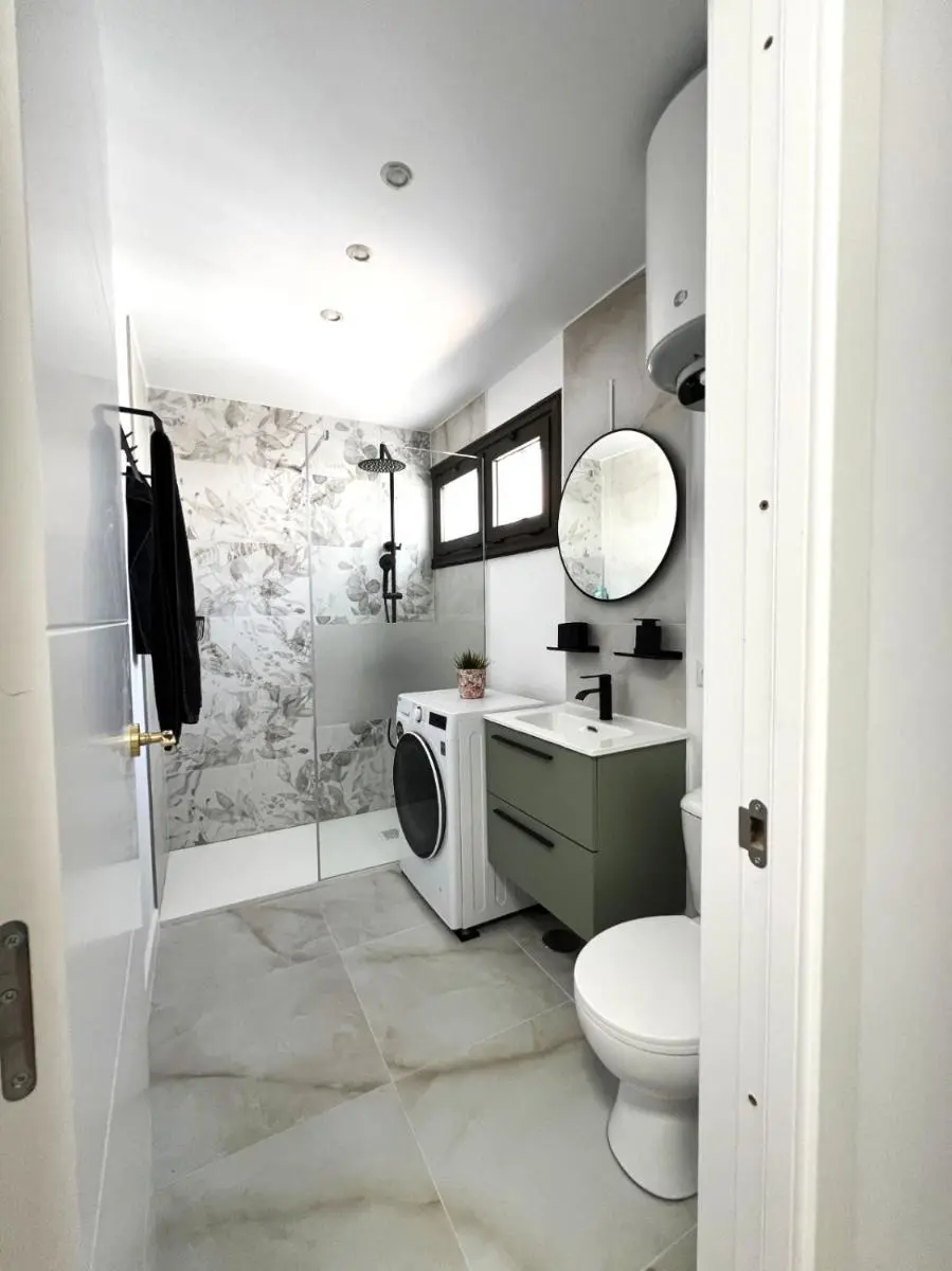 Image 3 of New! Sea View Apartment with Aircon in Center of Las Americas