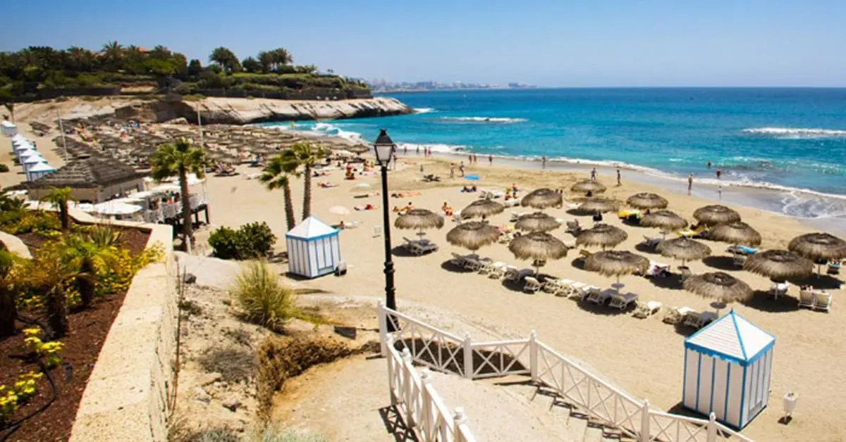 Image 6 of Nice apartment with heating pool.