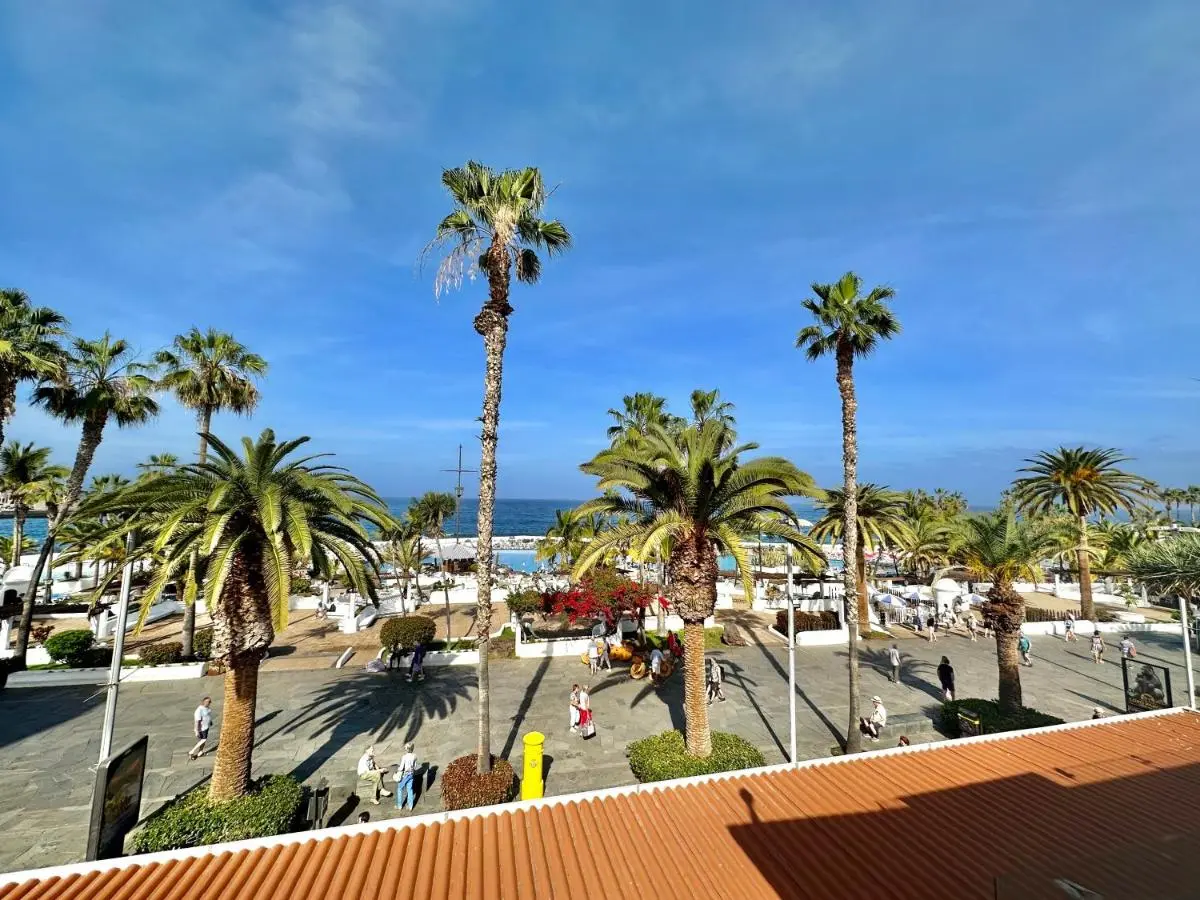 Image 4 of Oasis Club Attic