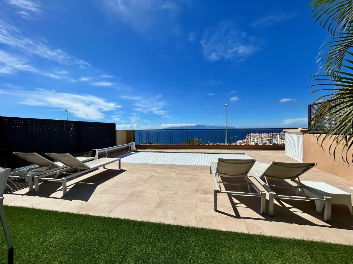 Image 1 of Oasis del Mar